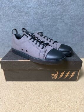Men's Low-Top Woobies Mod-1 Cemento Shoes New With Box Multiple Sizes
